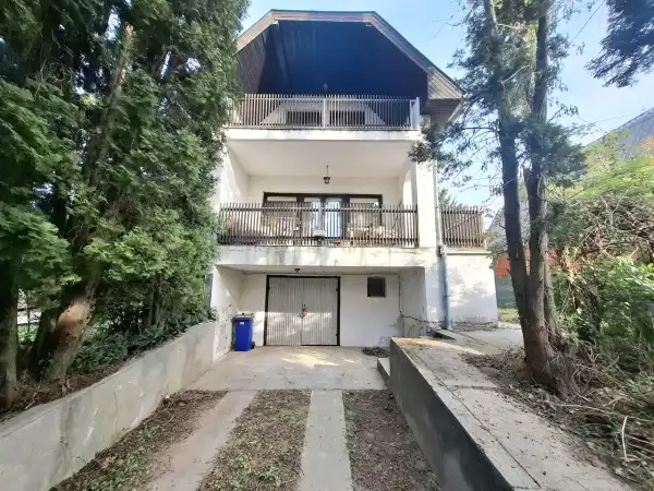 Eladó családi ház, Taksony 2+2 szoba 82 m² 69.9 M Ft