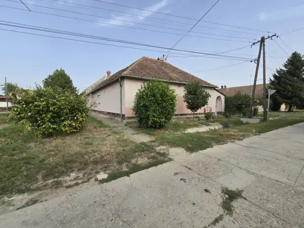 Eladó családi ház, Tataháza 3 szoba 145 m² 18 M Ft Eladó családi ház, Tataháza 3 szoba 145 m² 18 M Ft