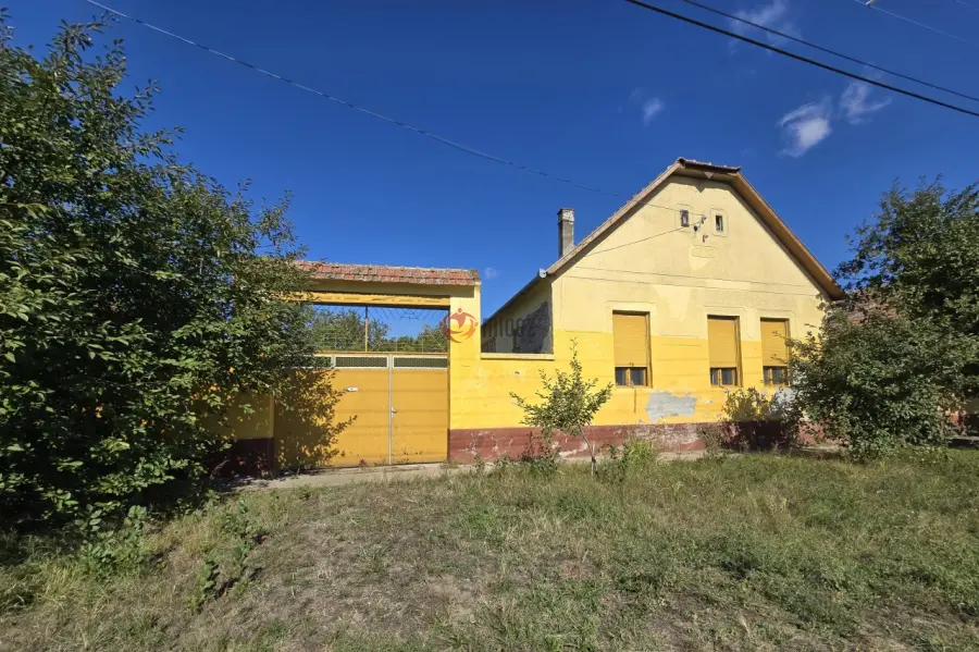 eladó családi ház, Tataháza