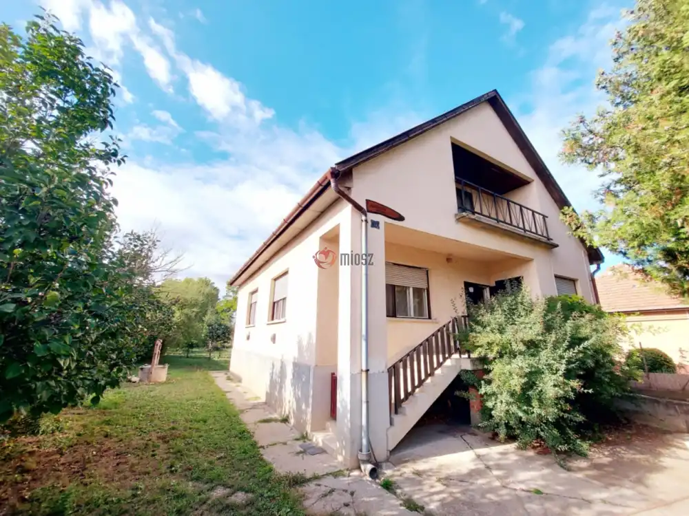 Pest megye - Tóalmás