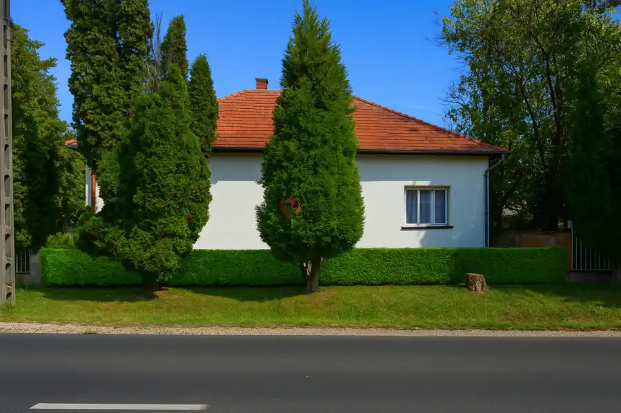 eladó családi ház, Tököl