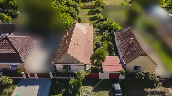Eladó családi ház, Tura 3 szoba 104 m² 31.99 M Ft Eladó családi ház, Tura 3 szoba 104 m² 31.99 M Ft