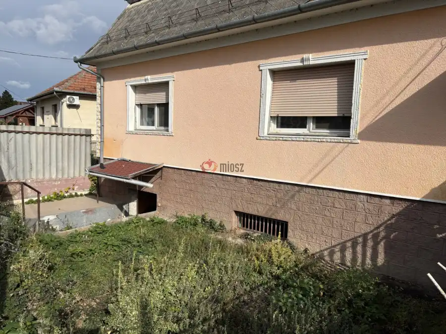 eladó családi ház, Úri eladó családi ház, Úri