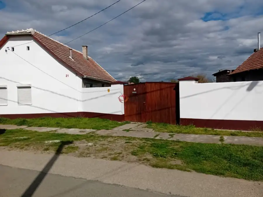 eladó családi ház, Vaskút