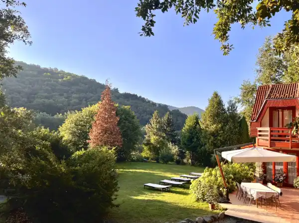 Eladó családi ház, Visegrád 5 szoba 300 m² 249 M Ft