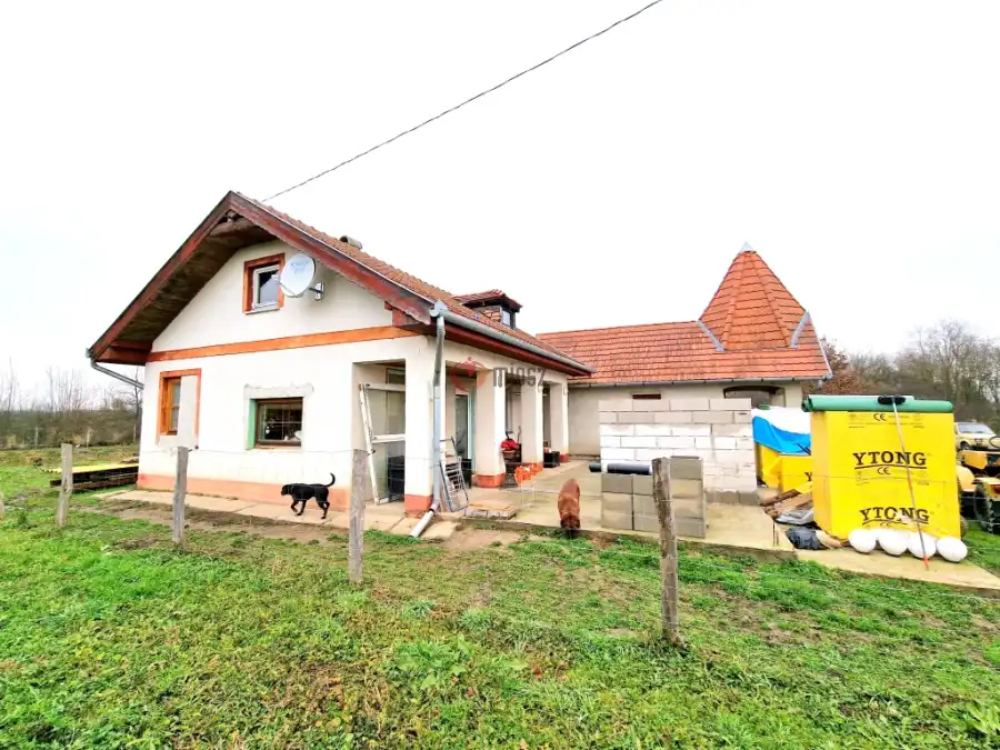 eladó családi ház, Zalabaksa