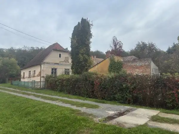 Eladó családi ház, Zalaegerszeg 2 szoba 70 m² 23.9 M Ft Eladó családi ház, Zalaegerszeg 2 szoba 70 m² 23.9 M Ft