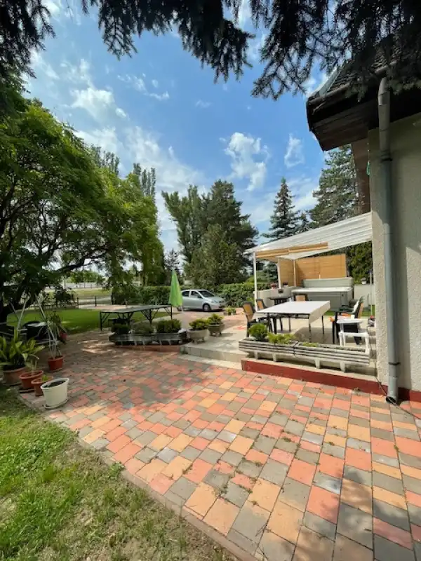 Eladó családi ház, Zamárdi 7 szoba 160 m² 149 M Ft Eladó családi ház, Zamárdi 7 szoba 160 m² 149 M Ft