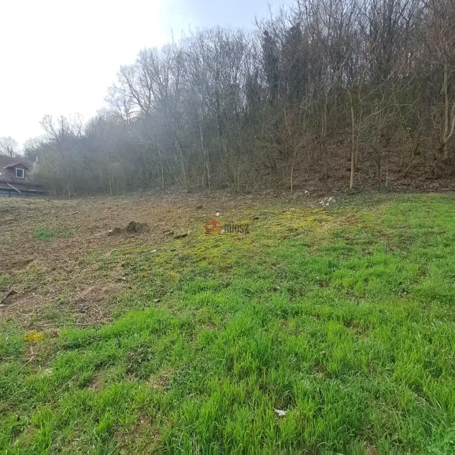 eladó  Építési telek, Balatonkenese