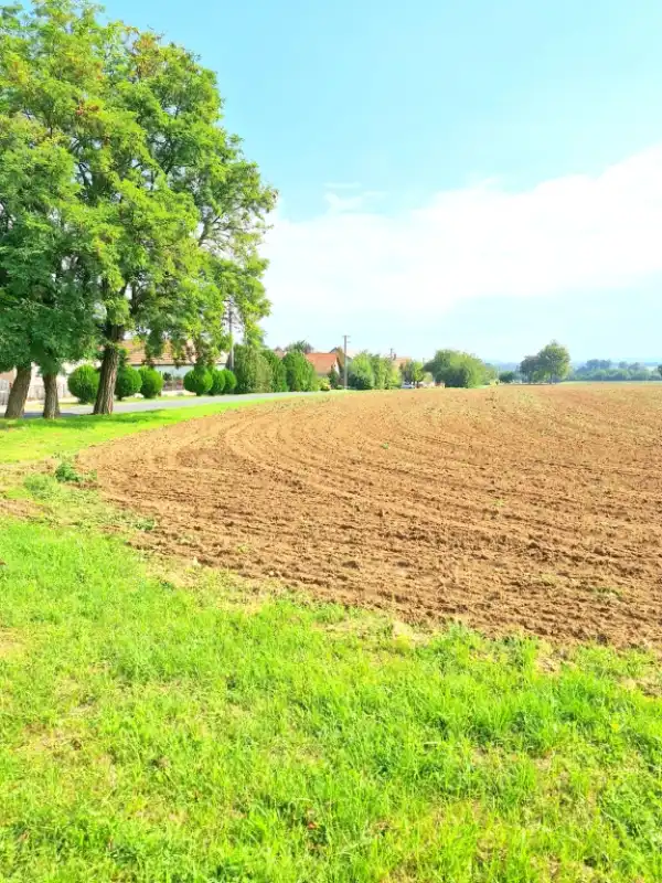 Eladó Építési telek, Balatonkeresztúr 970 m² 21.2 M Ft