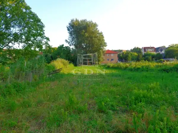 Eladó Építési telek, Pécel 1156 m² 23.9 M Ft Eladó Építési telek, Pécel 1156 m² 23.9 M Ft