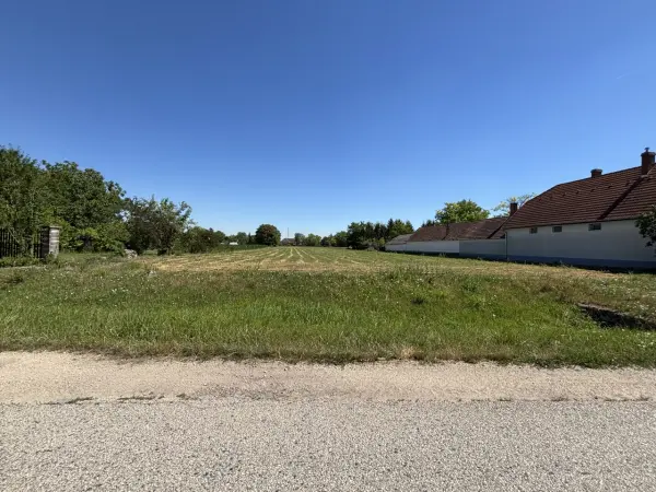 Eladó Építési telek, Rétalap 3257 m² 12.5 M Ft