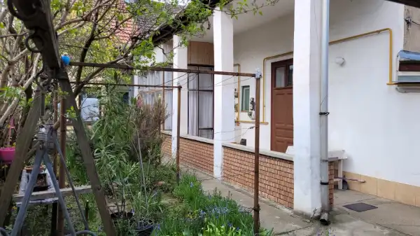 Eladó házrész, Budapest, XV. kerület 4 szoba 125 m² 99 M Ft
