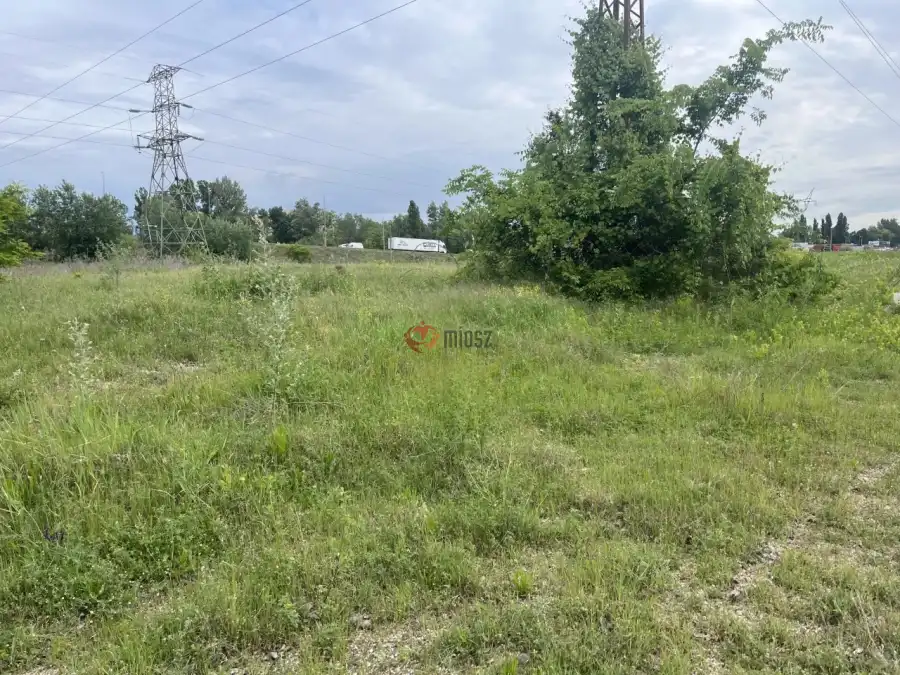 eladó ipari ingatlan, Budapest, XVIII. kerület