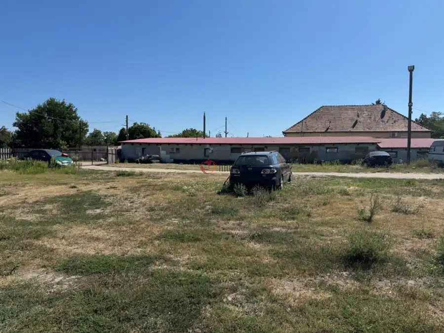 eladó ipari ingatlan, Szigethalom eladó ipari ingatlan, Szigethalom