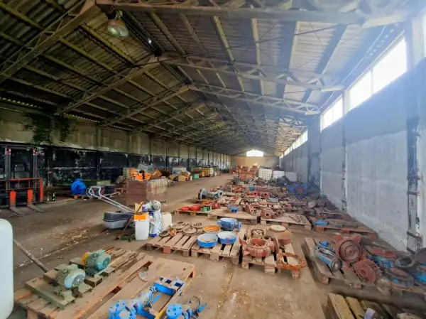 Eladó ipari ingatlan, Szikszó 929 m² 160 M Ft