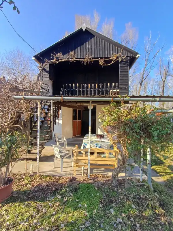 Eladó nyaraló, Érsekcsanád 1 szoba 50 m² 13 M Ft