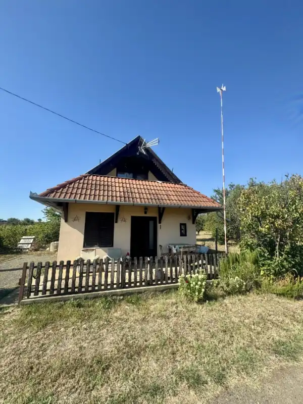 Eladó nyaraló, Mohács 2 szoba 50 m² 10 M Ft Eladó nyaraló, Mohács 2 szoba 50 m² 10 M Ft