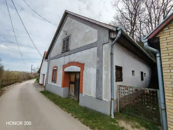 Eladó nyaraló, Nemesnádudvar 2 szoba 85 m² 12 M Ft