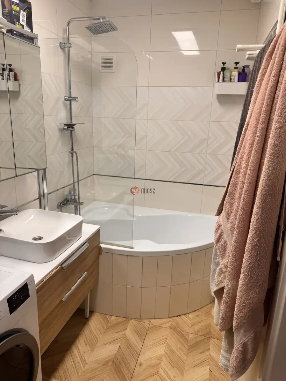 Budapest, III. kerület - Békásmegyeri ltp. Duna felől