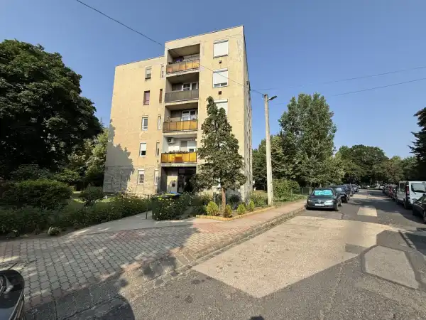 Eladó panellakás, Budapest, IV. kerület 2 szoba 55 m² 52 M Ft