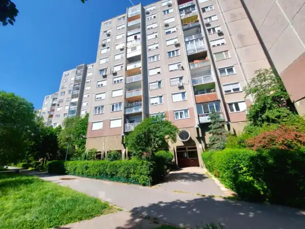 Eladó panellakás, Budapest, XVIII. kerület 2+1 szoba 71 m² 69.99 M Ft