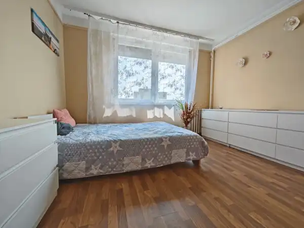 Eladó panellakás, Miskolc 2+1 szoba 64 m² 29.9 M Ft