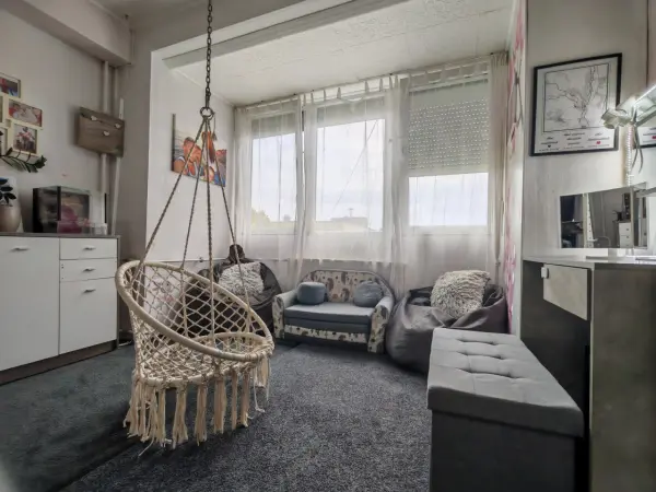 Eladó panellakás, Szentendre 2+1 szoba 58 m² 74.99 M Ft