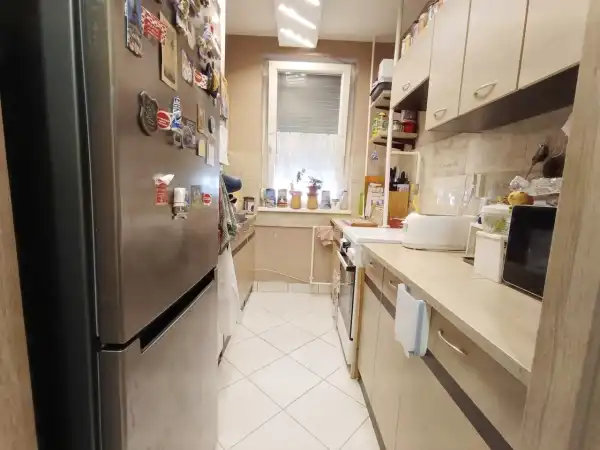 Eladó panellakás, Veszprém 1+1 szoba 42 m² 37 M Ft