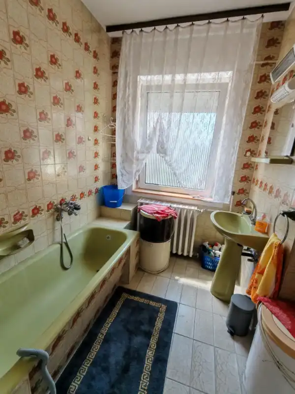Eladó sorház, Baja 4 szoba 123 m² 53 M Ft Eladó sorház, Baja 4 szoba 123 m² 53 M Ft