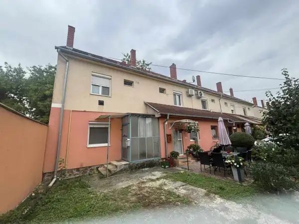 Eladó sorház, Sárvár 3 szoba 72 m² 44.9 M Ft Eladó sorház, Sárvár 3 szoba 72 m² 44.9 M Ft