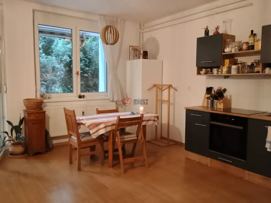 eladó téglalakás, Balatonfüred