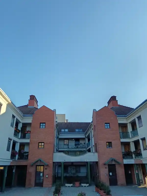 Eladó téglalakás, Budaörs 2 szoba 56 m² 99.99 M Ft Eladó téglalakás, Budaörs 2 szoba 56 m² 99.99 M Ft