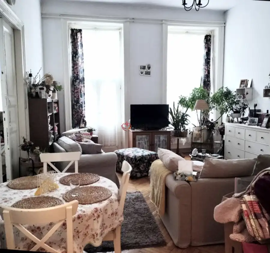 eladó téglalakás, Budapest, VIII. kerület