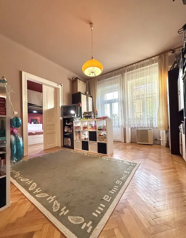 Eladó téglalakás, Budapest, VIII. kerület 2+1 szoba 90 m² 109.9 M Ft
