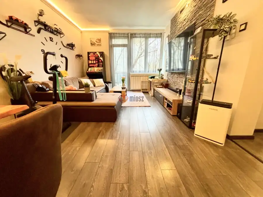 eladó téglalakás, Budapest, XVI. kerület