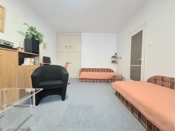Eladó téglalakás, Budapest, XVI. kerület 1+1 szoba 42 m² 62.49 M Ft