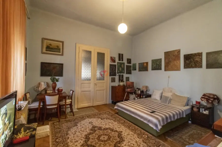 eladó téglalakás, Hatvan