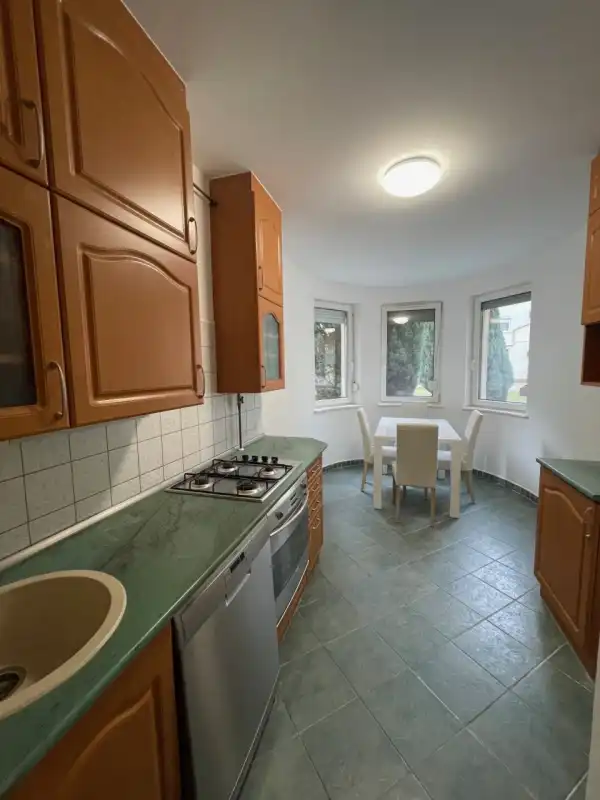 Eladó téglalakás, Szeged 2 szoba 63 m² 65.5 M Ft Eladó téglalakás, Szeged 2 szoba 63 m² 65.5 M Ft
