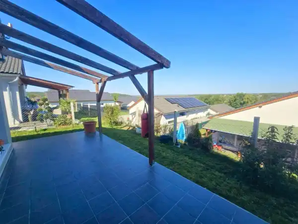 Eladó téglalakás, Teskánd 4 szoba 70 m² 62.9 M Ft