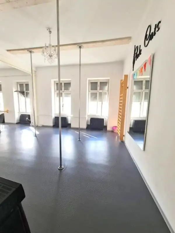 Eladó téglalakás, Zalaegerszeg 1 szoba 90 m² 45 M Ft