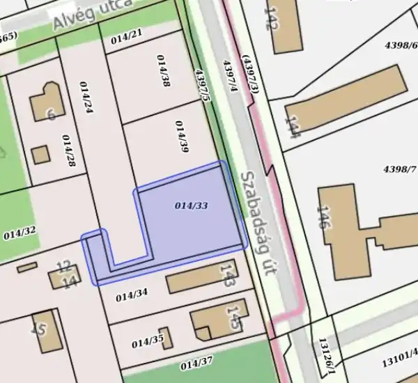 Eladó Üdülő, Baja 1195 m² 18.5 M Ft