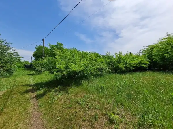 Eladó Üdülő, Pilis 4324 m² 8.2 M Ft
