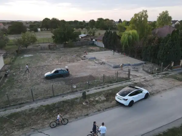 Eladó új építésű családi ház, Dány 4 szoba 93 m² 59.9 M Ft Eladó új építésű családi ház, Dány 4 szoba 93 m² 59.9 M Ft