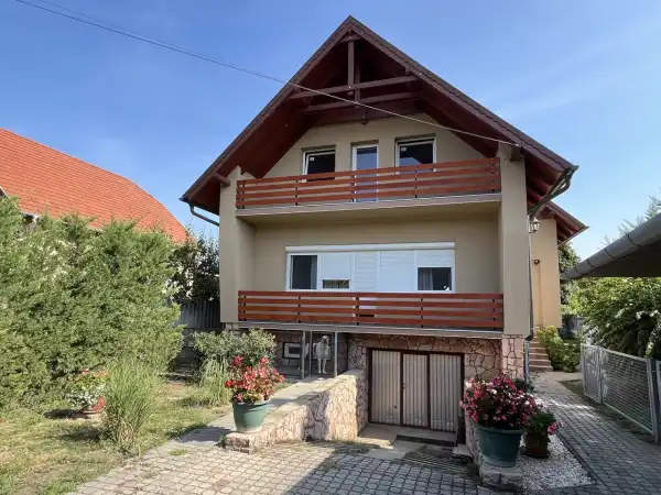 Eladó új építésű családi ház, Dunaharaszti 3 szoba 260 m² 118.5 M Ft