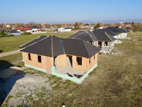 Eladó új építésű családi ház, Gyöngyöshalász 5 szoba 97 m² 60 M Ft
