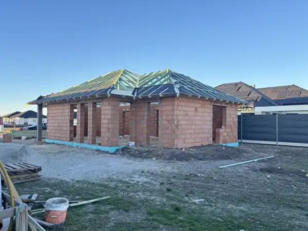 Eladó új építésű családi ház, Jászberény 5 szoba 100 m² 62.9 M Ft