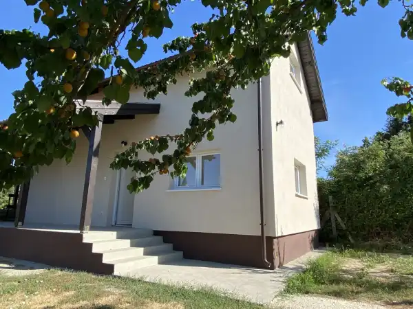 Eladó új építésű családi ház, Majosháza 2 szoba 70 m² 57.9 M Ft