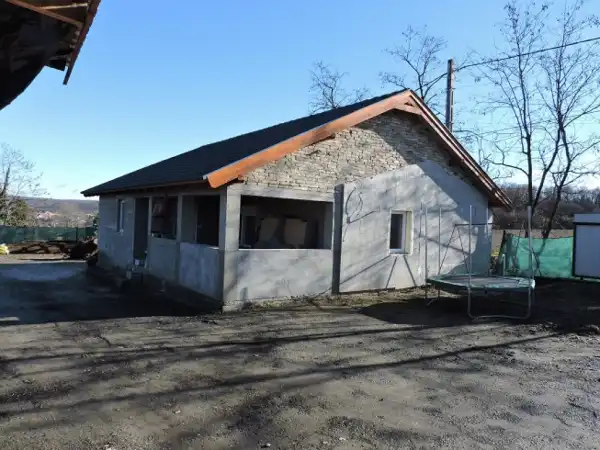 Eladó új építésű családi ház, Pécel 1+2 szoba 76 m² 52 M Ft