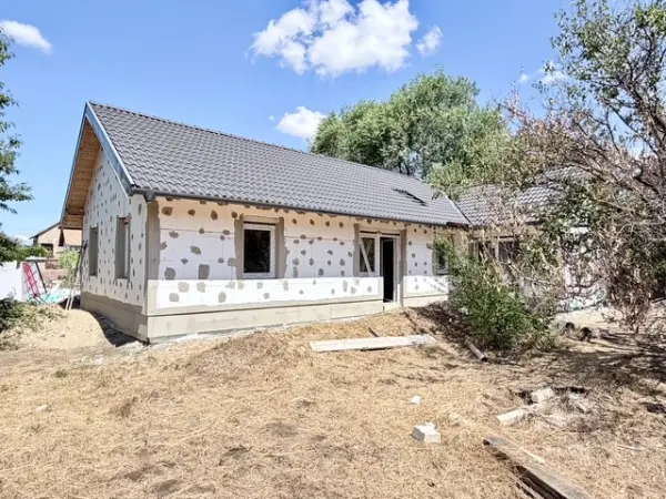 Eladó új építésű családi ház, Ráckeresztúr 5 szoba 104 m² 95 M Ft